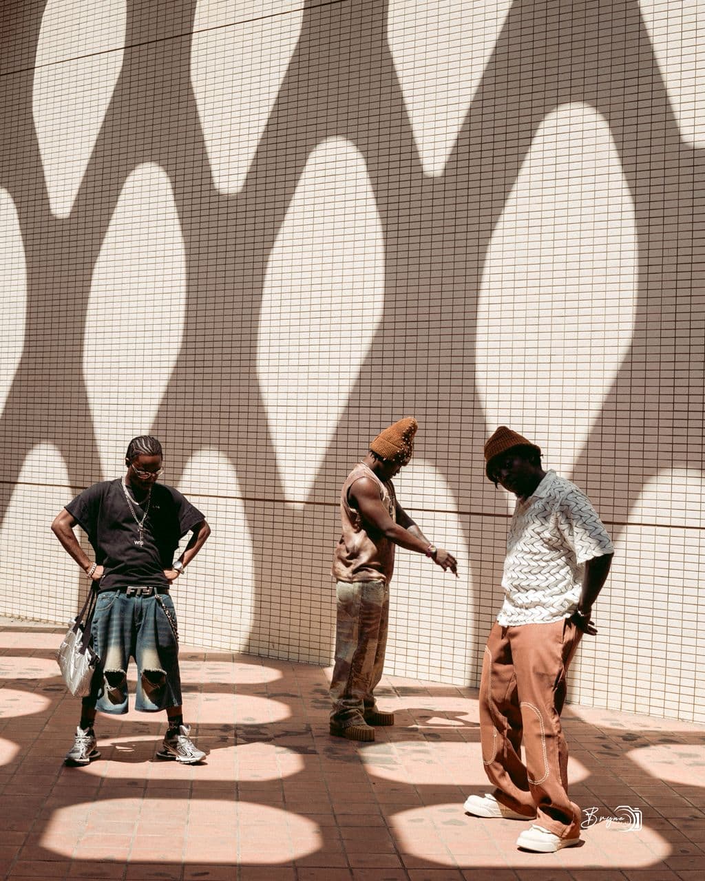 Stay Up Outlets Collection