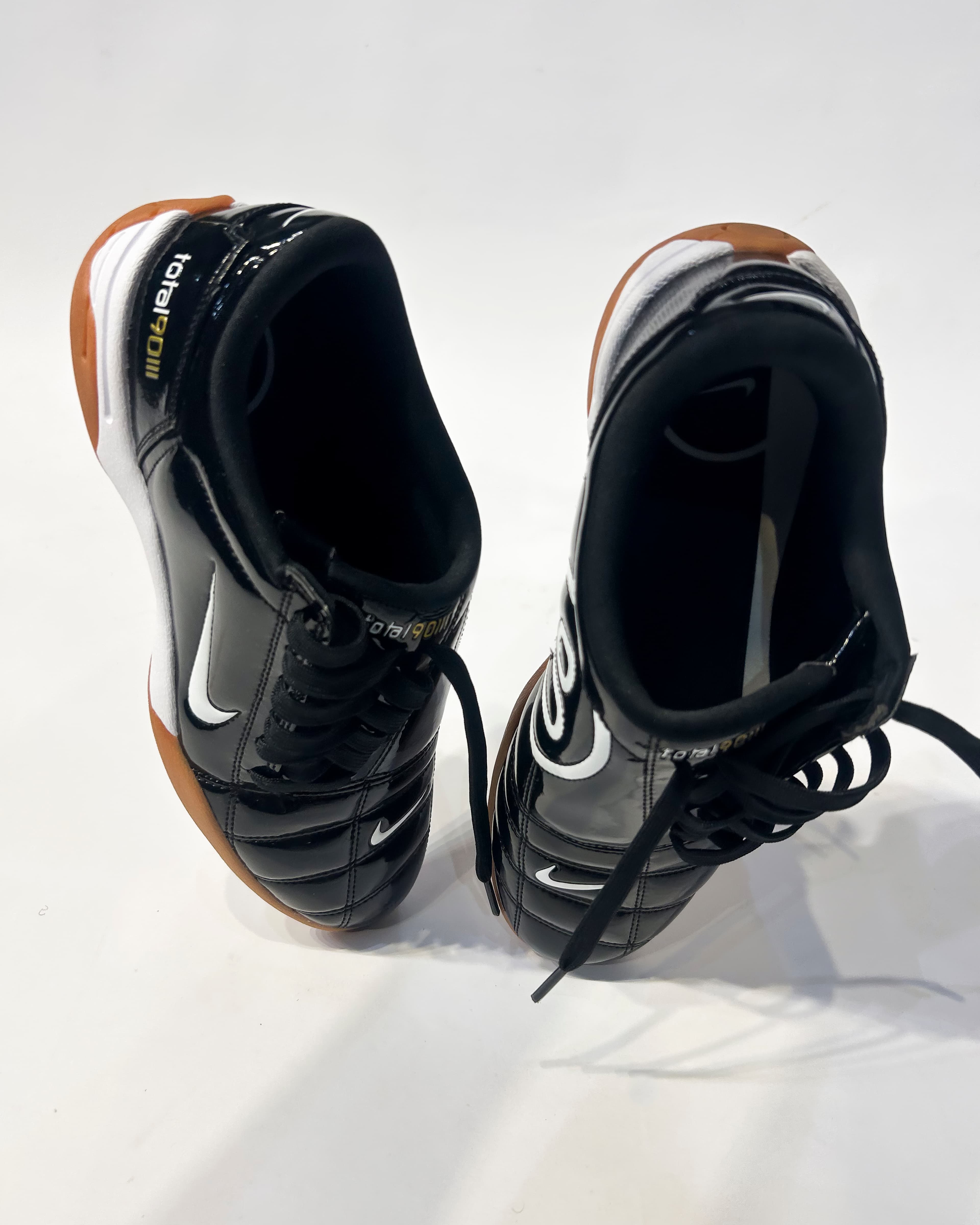 NIKE Total 90