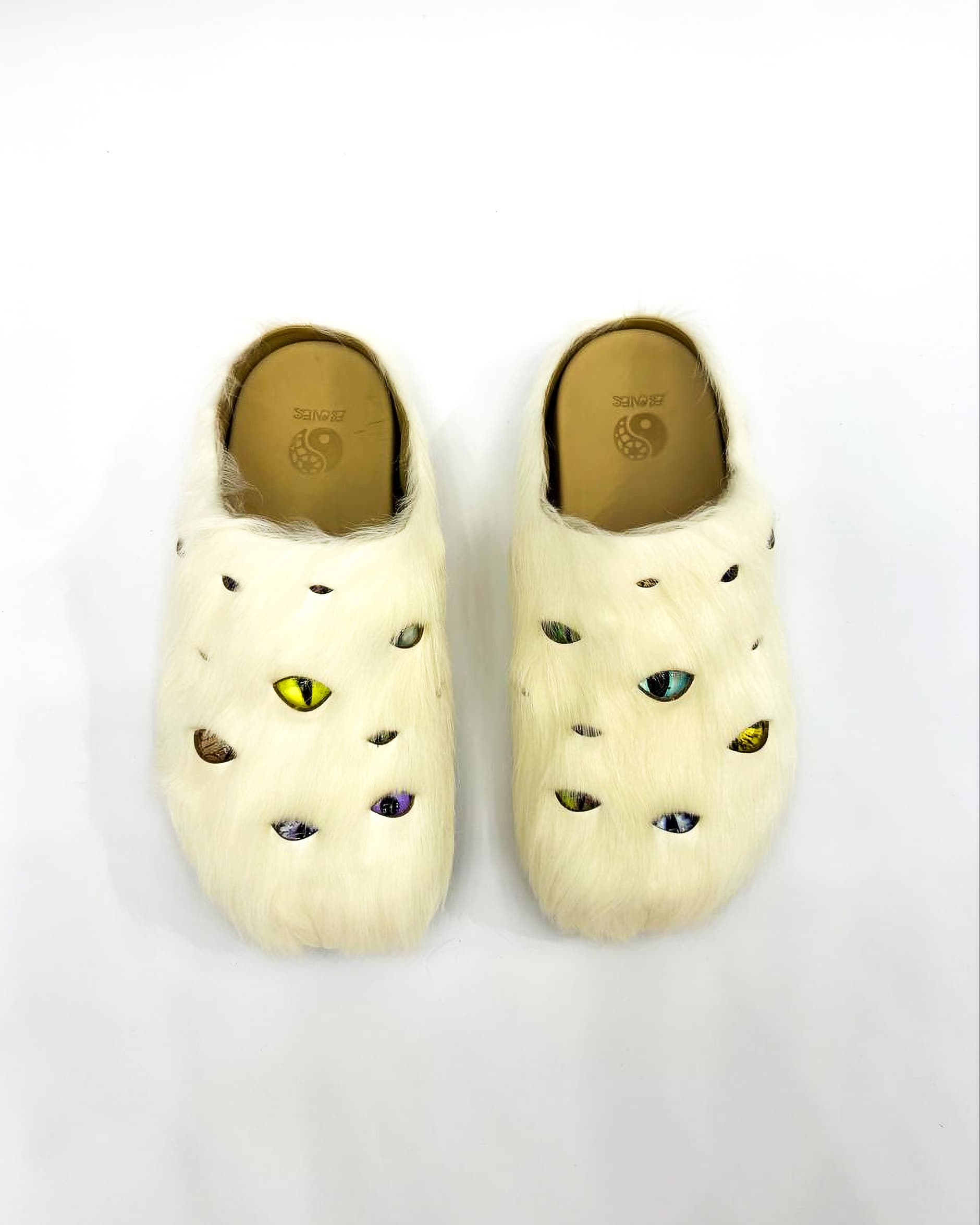 Esenes Worldwide Eyeball Mules