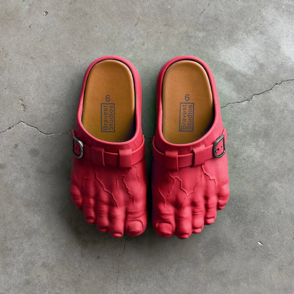 RED FOOT CLOGS